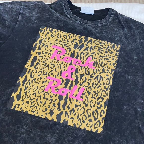 Oversized rock n roll t shirt with leopard detail - Picture 1 of 2
